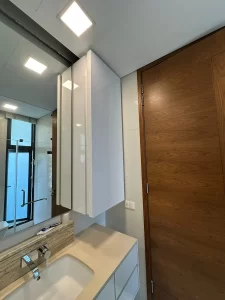 45 Merryn Road Bathroom & Car Pouch (2)